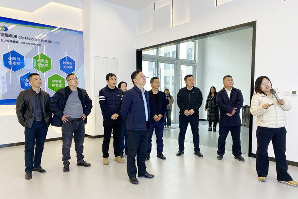 熱烈歡迎湖南省醴陵市衛(wèi)健局領(lǐng)導(dǎo)一行蒞臨康譽(yù)醫(yī)療參觀指導(dǎo)